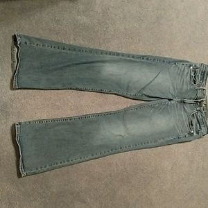 American Eagle favorite boyfriend jeans